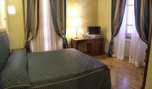 Hotel Bretagna, Florence