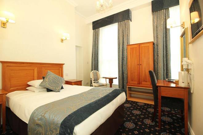 Castle Hotel, Dublin