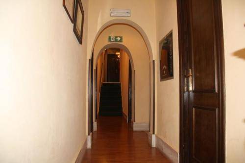 Trastevere Hotel Cisterna, Rome