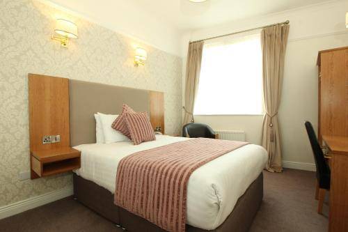 Castle Hotel, Dublin