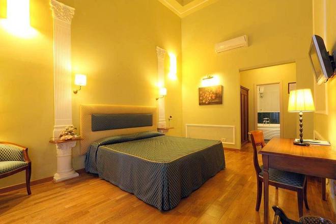 Hotel Bretagna, Florence