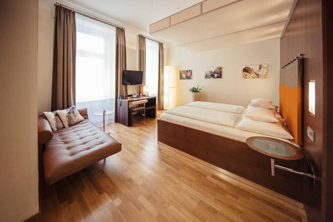Hotel Rathaus - Wein & Design, Vienna