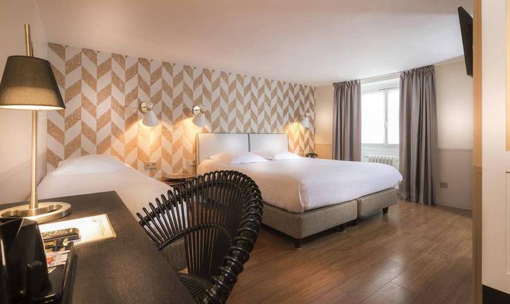 Hôtel Jeanne d'Arc, Paris