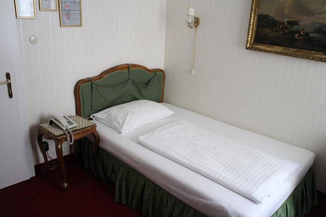 Pension Suzanne, Vienna