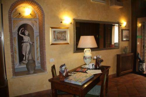 Trastevere Hotel Cisterna, Rome