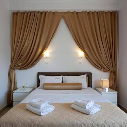 Metropolis Hotel, Athens