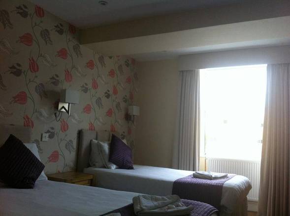George Hotel, London