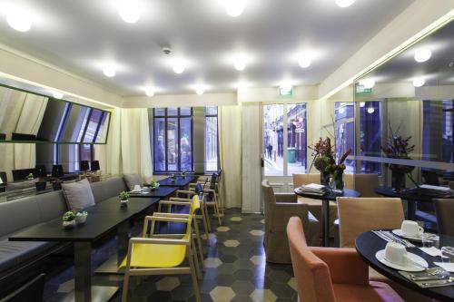 Hotel Saint Dominique, Paris