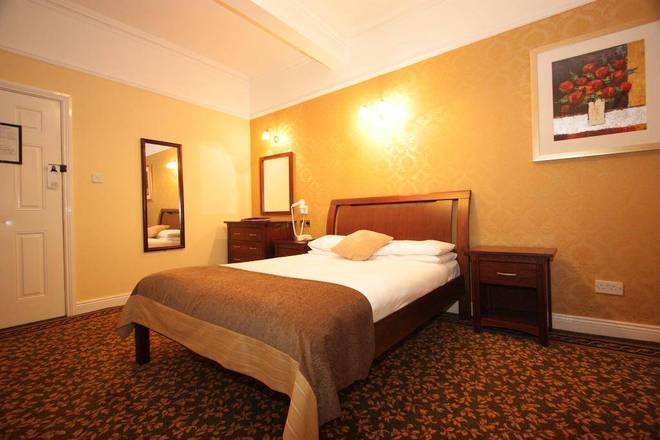 Castle Hotel, Dublin