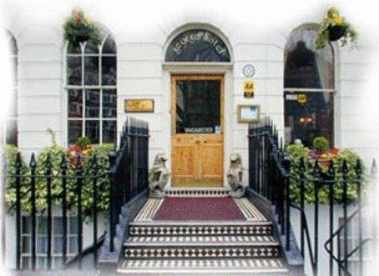 George Hotel, London