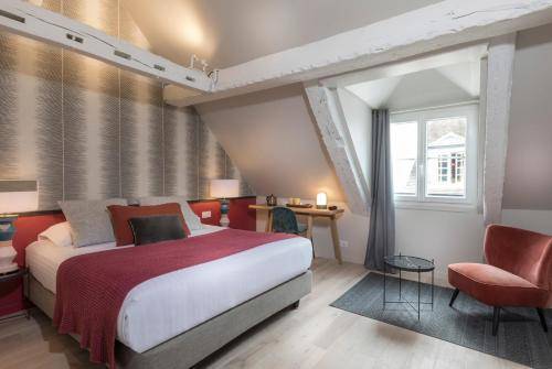 Hôtel Jeanne d'Arc, Paris