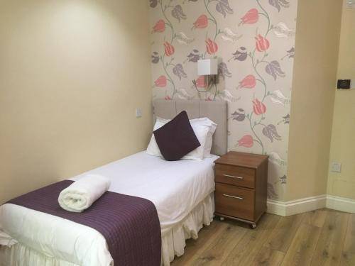 George Hotel, London