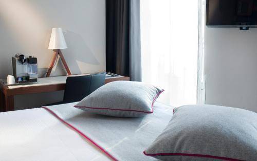 Hotel Saint Dominique, Paris