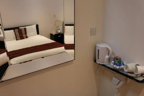 Abbey Court Hotel - Hyde Park, London