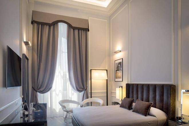 Hotel Bretagna, Florence