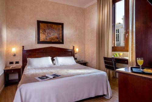 Hotel San Francesco, Rome