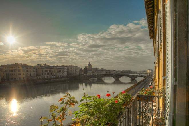 Hotel Bretagna, Florence