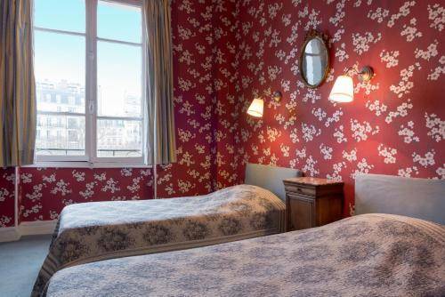 Hotel Esmeralda, Paris