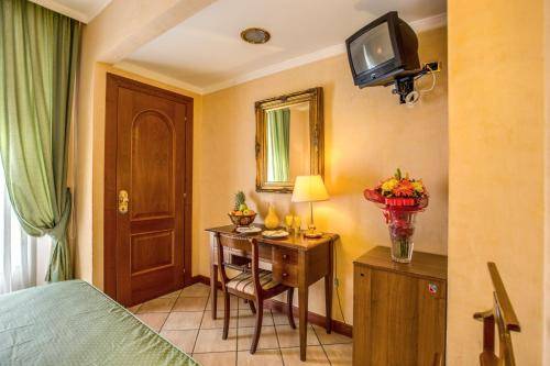 Hotel Montreal, Rome