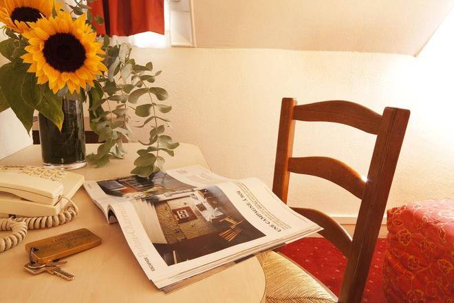 H&ocirc;tel Londres Saint Honor&eacute;, Paris