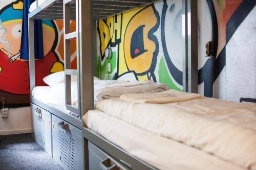 St. Christopher's at the Winston, Amsterdam