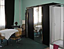 Pension Knesebeck, Berlin