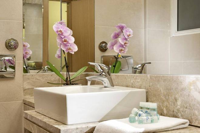 Hotel Achilleas, Athens