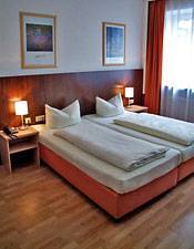 Hotel Italia, Munich