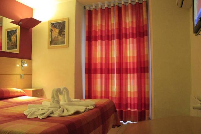 INTER Puerta del Sol Pension, Madrid