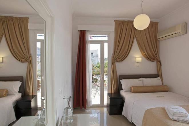 Metropolis Hotel, Athens