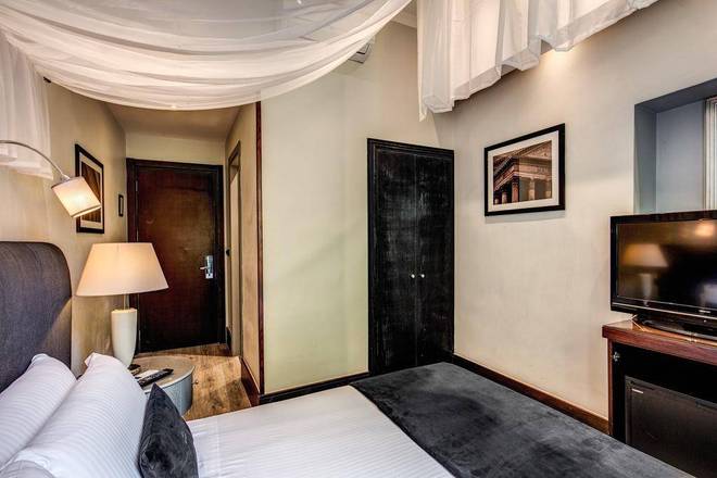 Hotel Giuggioli, Rome