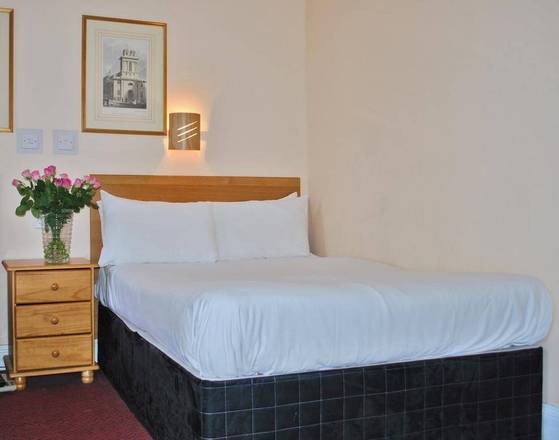 Lord Kensington Hotel, London