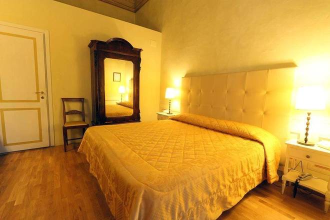Hotel Bretagna, Florence