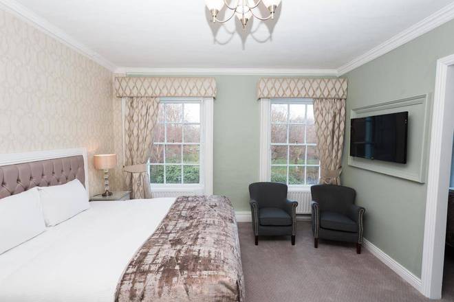Stauntons on the Green Guesthouse, Dublin