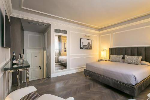 Hotel Bretagna, Florence