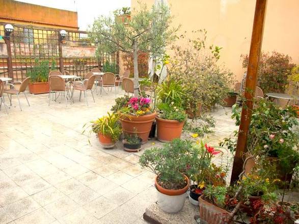 Hotel des Artistes, Rome