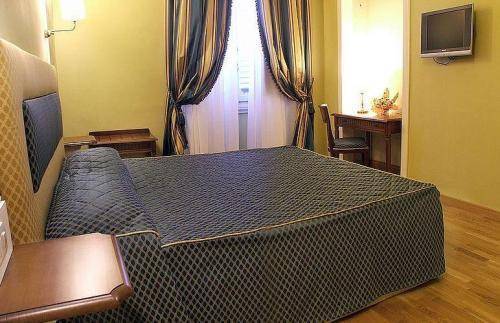 Hotel Bretagna, Florence