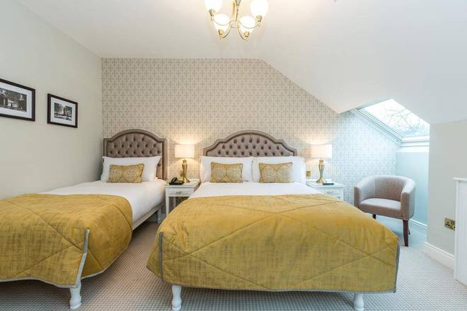 Stauntons on the Green Guesthouse, Dublin