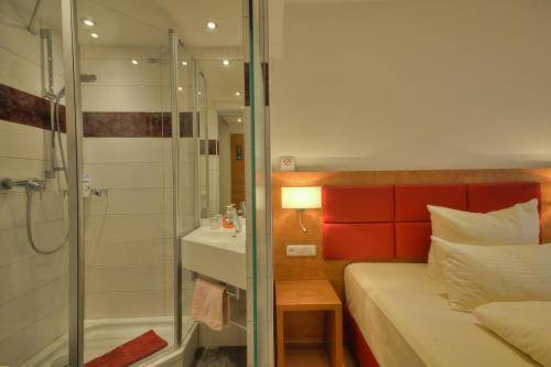 Hotel Condor, Munich