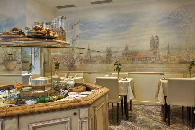 Hotel Condor, Munich