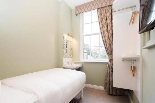 Stauntons on the Green Guesthouse, Dublin