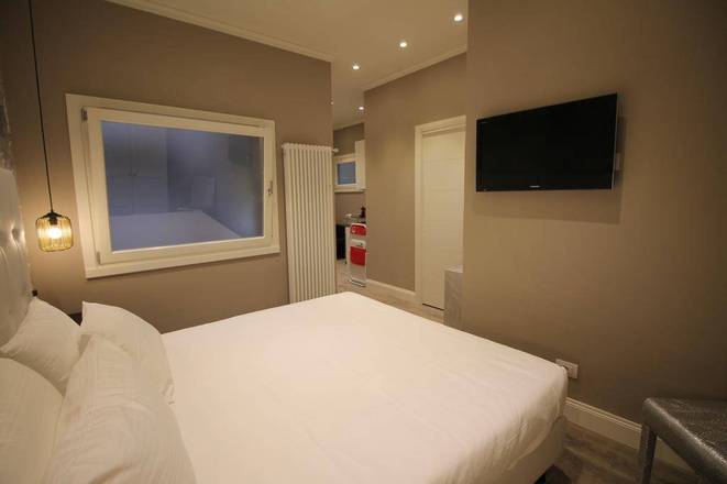 B&B Cimatori, Florence