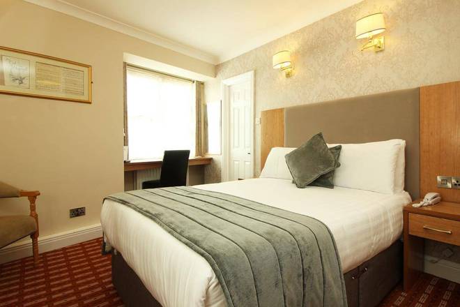 Castle Hotel, Dublin