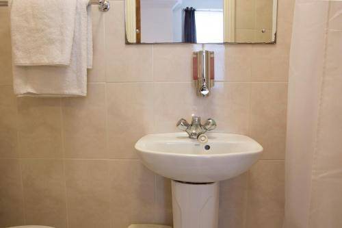 Abbey Court Hotel - Hyde Park, London