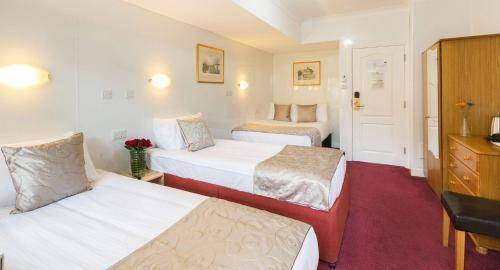 Lord Kensington Hotel, London