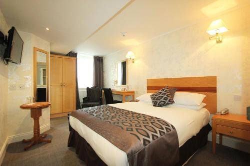 Castle Hotel, Dublin