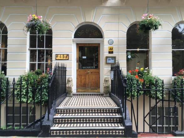 George Hotel, London