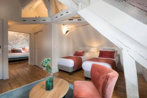 Hôtel Jeanne d'Arc, Paris