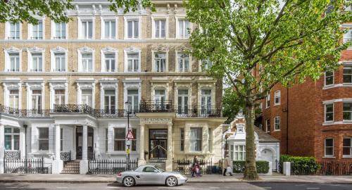 Lord Kensington Hotel, London