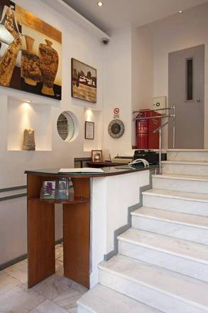 Metropolis Hotel, Athens